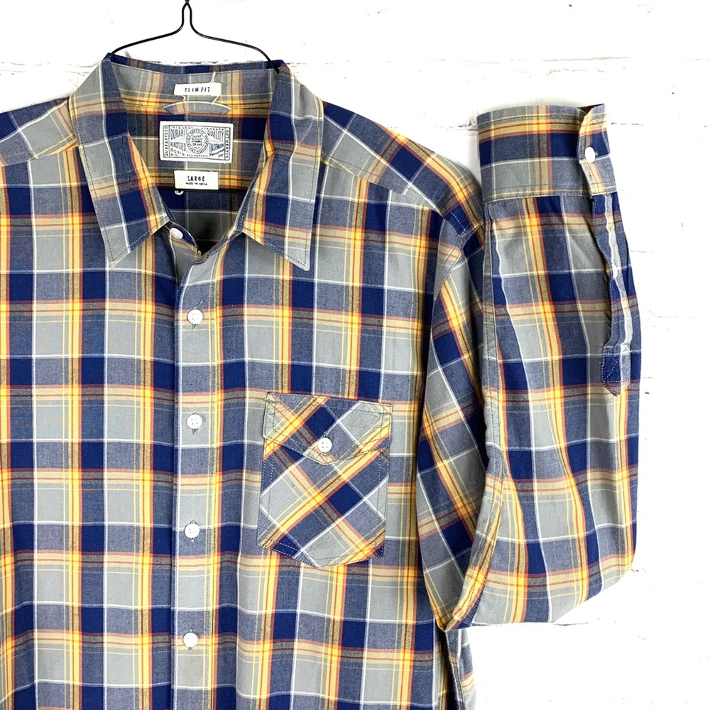 🚫SOLD! |•LUCKY☘️BRAND•| Slim Fit Button Down Shirt - Picture 10 of 14